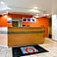 Motel 6-Sycamore, IL