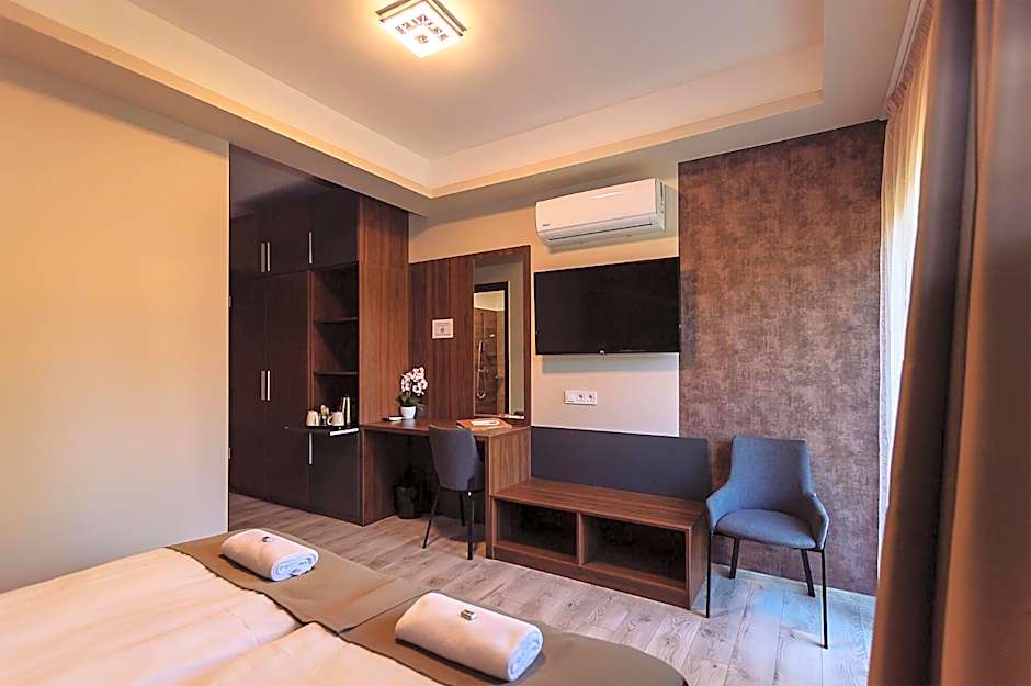 Vén Diófa De Lux Panzió