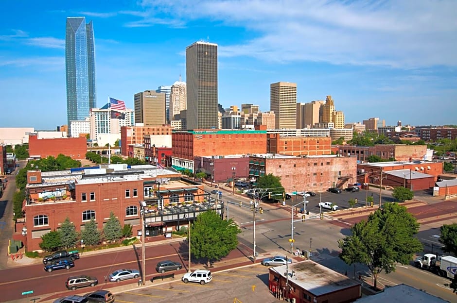 Holiday Inn Express & Suites Oklahoma City Downtown - Bricktown, an IHG Hotel
