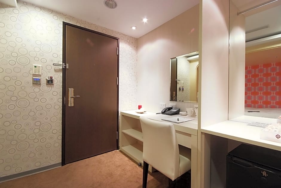 Butler Hotel (Plaza Hotel)