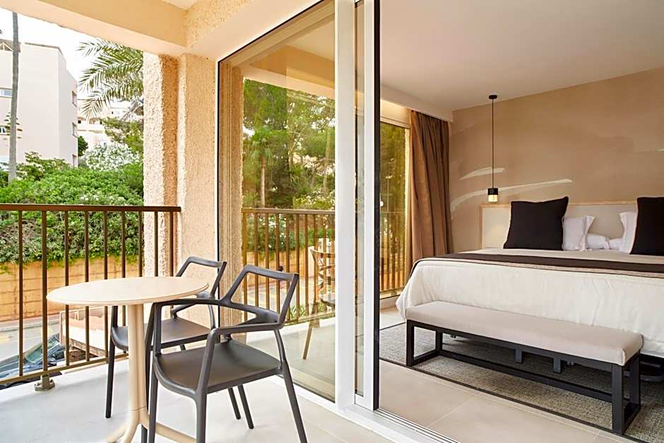 Invisa Hotel Club Cala Blanca