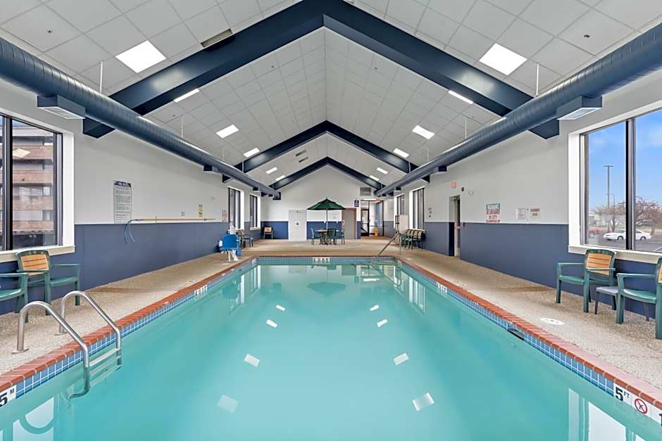 Quality Inn & Suites Mall of America - MSP Airport