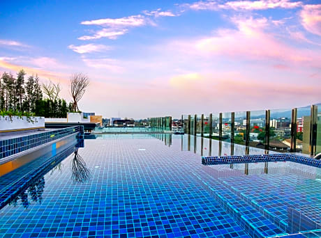 Stay with Nimman Chiang Mai