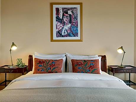 Egnatia Deluxe Guestroom with Veranda