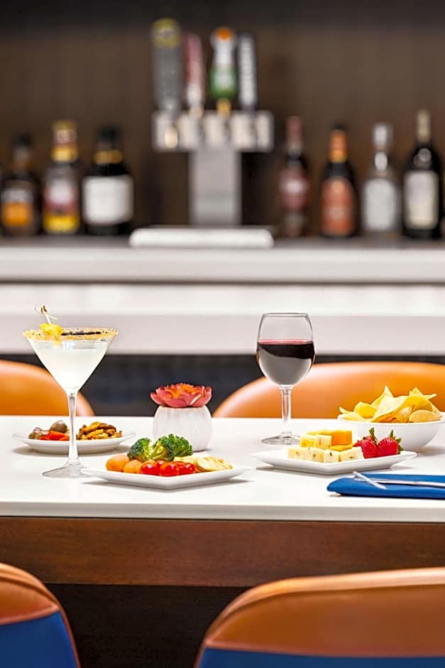 Embassy Suites By Hilton Hotel Kansas City-Overland Park