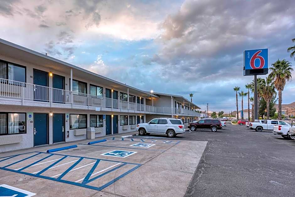Motel 6-Nogales, AZ - Mariposa Road