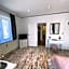 LA Boutique House