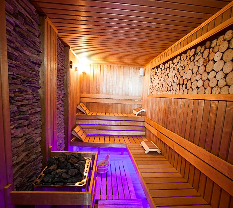 Amira Boutique Hotel