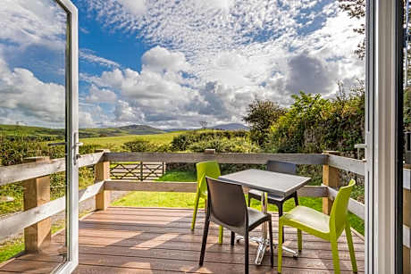 Platinum Holiday Caravan