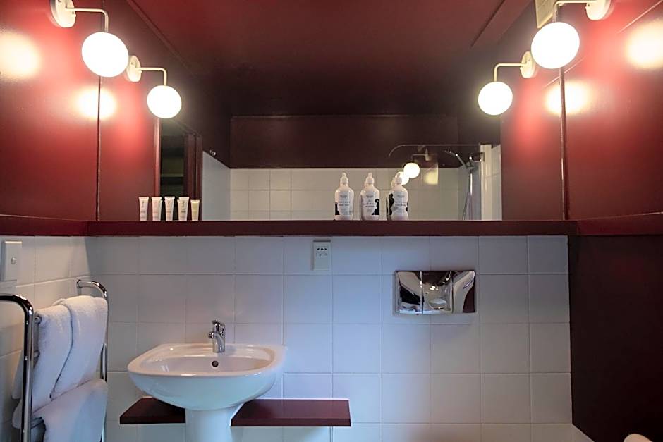 The Central Hotel Queenstown, A Naumi Chapter