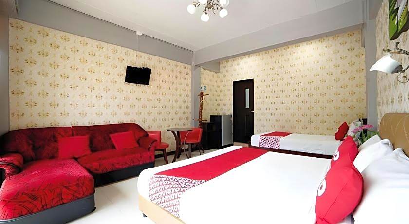 OYO 465 Krung Kao Traveller Lodge