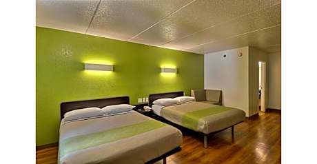 2 Full Beds | Micfridge Non-Smoking