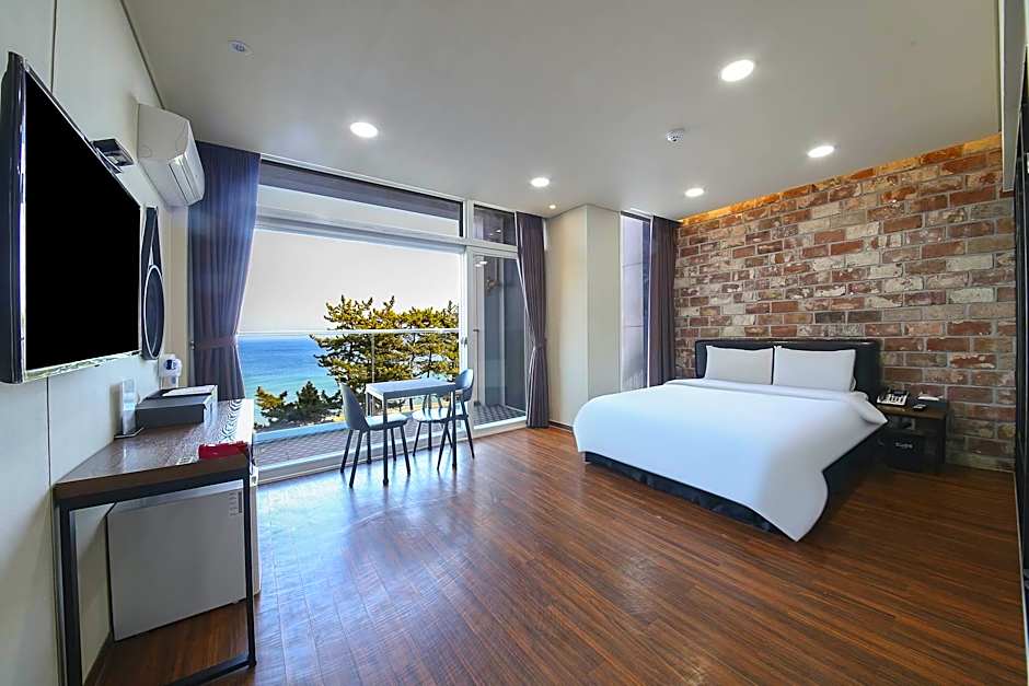 Hotel Cube