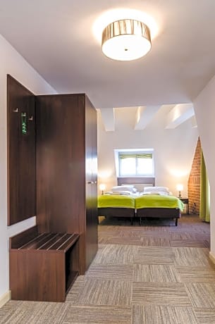 Superior Quadruple Room