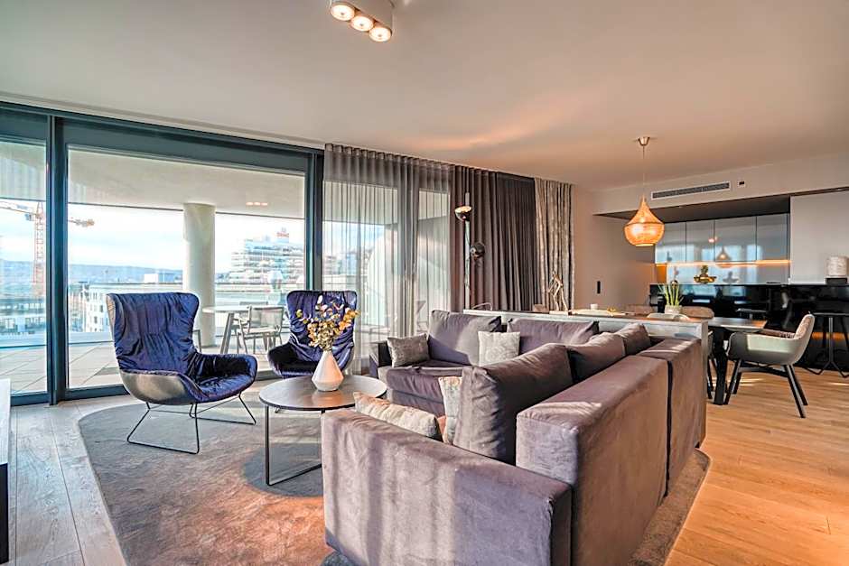 CLOUD No7 APARTMENTS