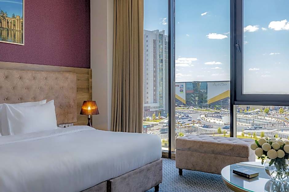 Ramada by Wyndham Shymkent