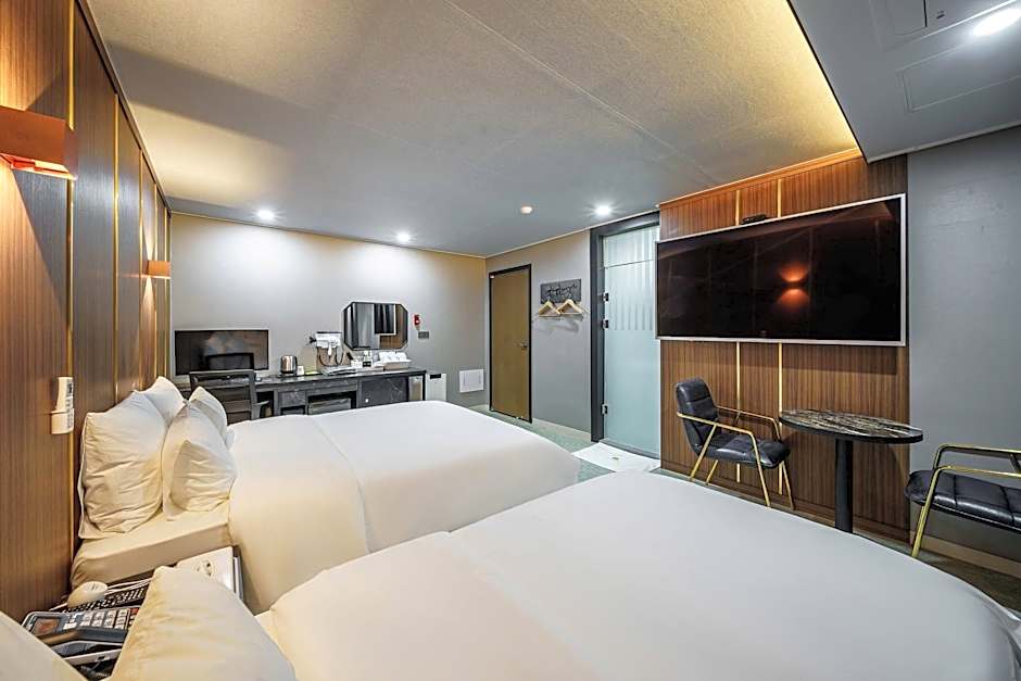 Dongducheon G7 Hotel