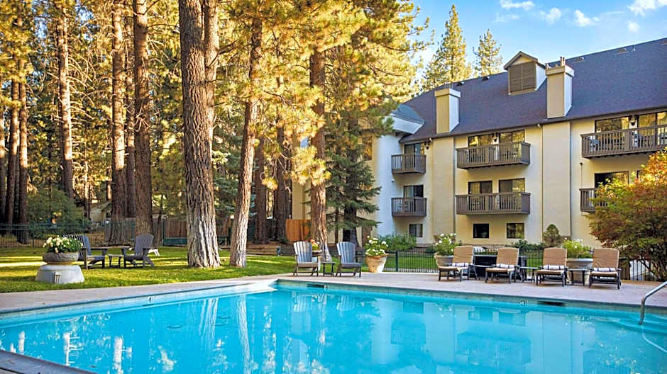 Chateau Big Bear Boutique Hotel, BW Signature Collection