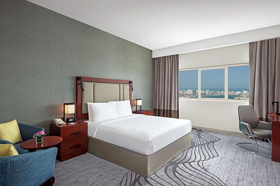 Photo 1 of 5 of Deluxe King Room with Creek View – Free beach access to Hampton by Hilton Marjan Island
