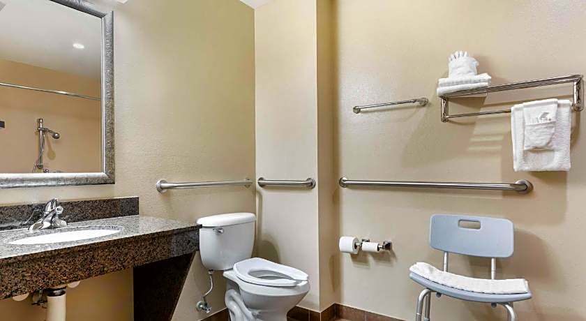 Best Western Carthage Inn & Suites