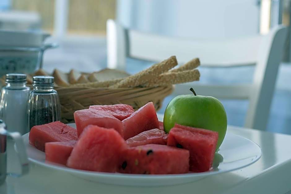 Mare Naxia Hotel