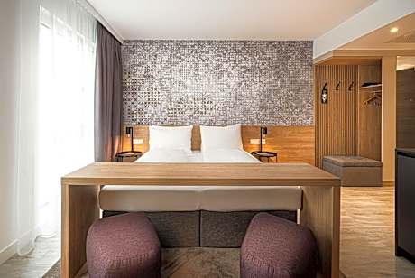 elaya hotel augsburg, Trademark by Wyndham