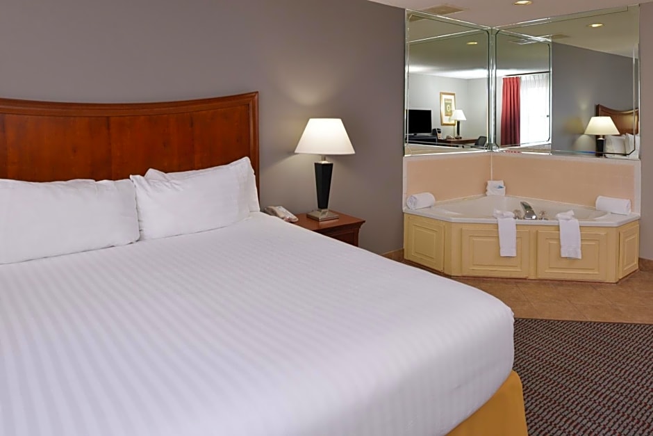 Holiday Inn Express Hotel & Suites North Little Rock, an IHG Hotel