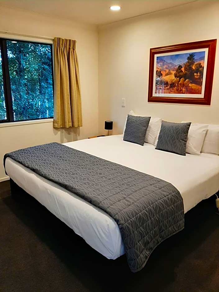 Claremonte Motor Lodge