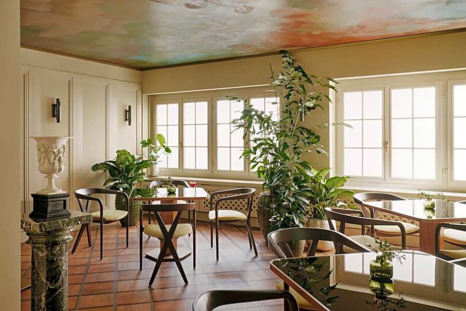 Locke am Platz Zurich