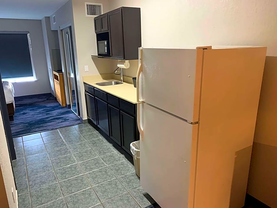 SureStay Plus by Best Western San Antonio Fort Sam Houston