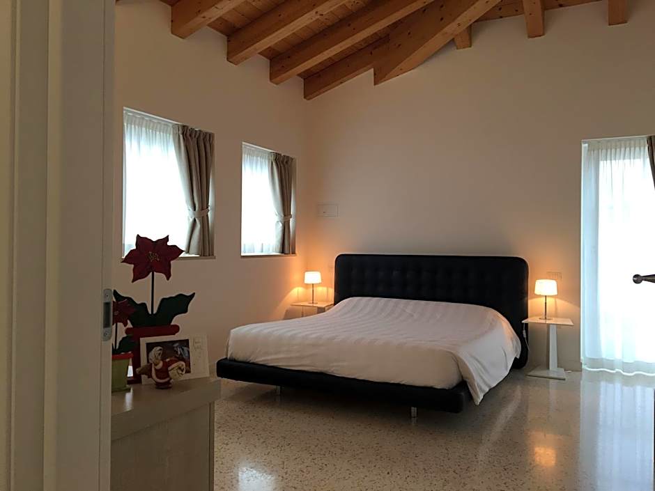 Quirinus Venetia Properties