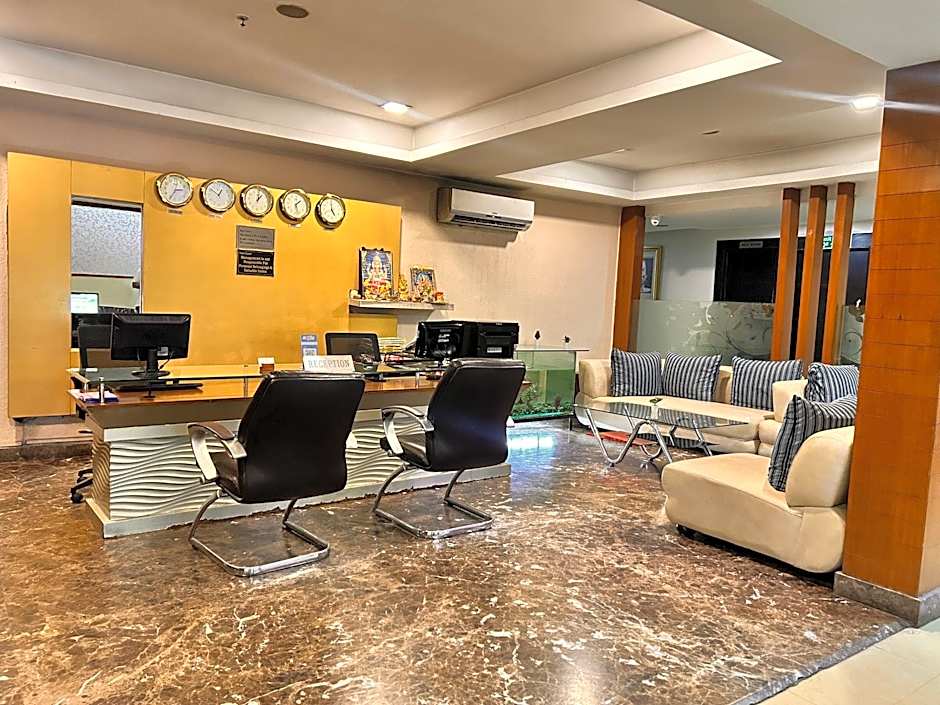 Hotel Delphi Grand Hyderabad - Hi-Tech City, Perfect for Business & Comfort