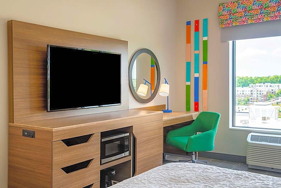 Hampton Inn By Hilton & Suites Raleigh Midtown, NC