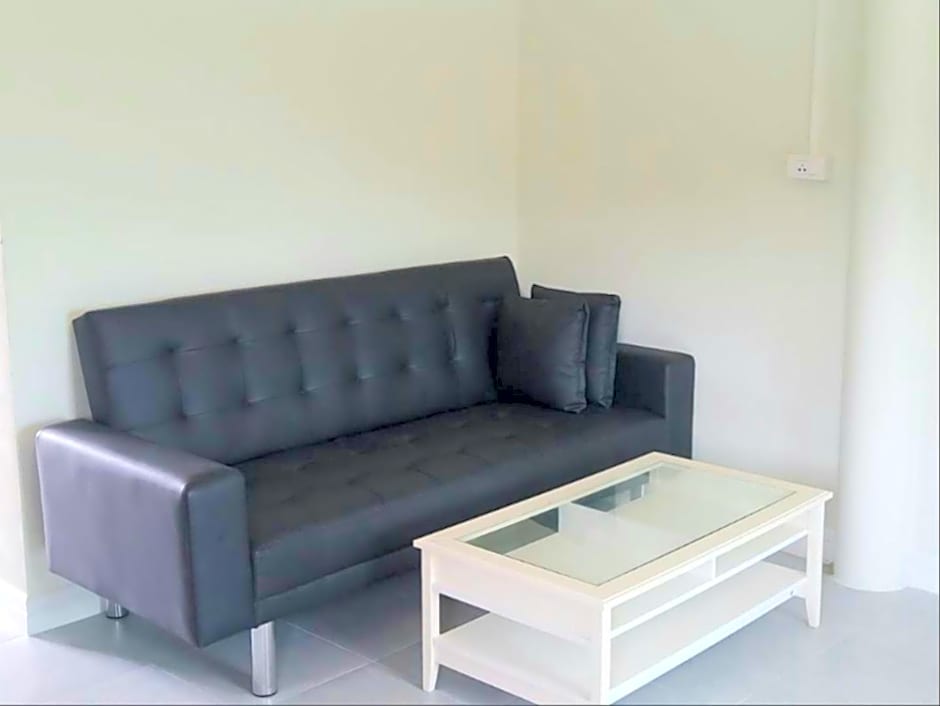 บังกะโลบ้านสวนเอก Bungalow Baan Suan Aek