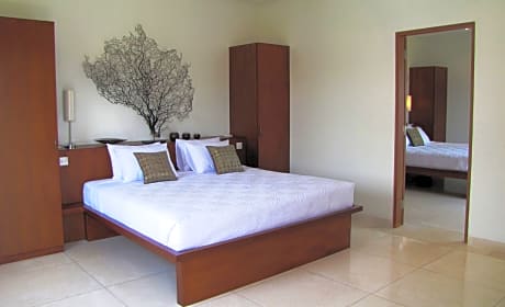 Five Bedroom Pool Villas