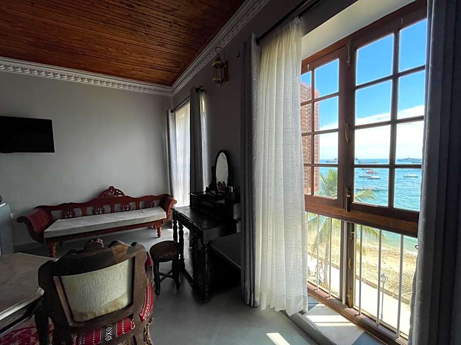 Mizingani Seafront Hotel