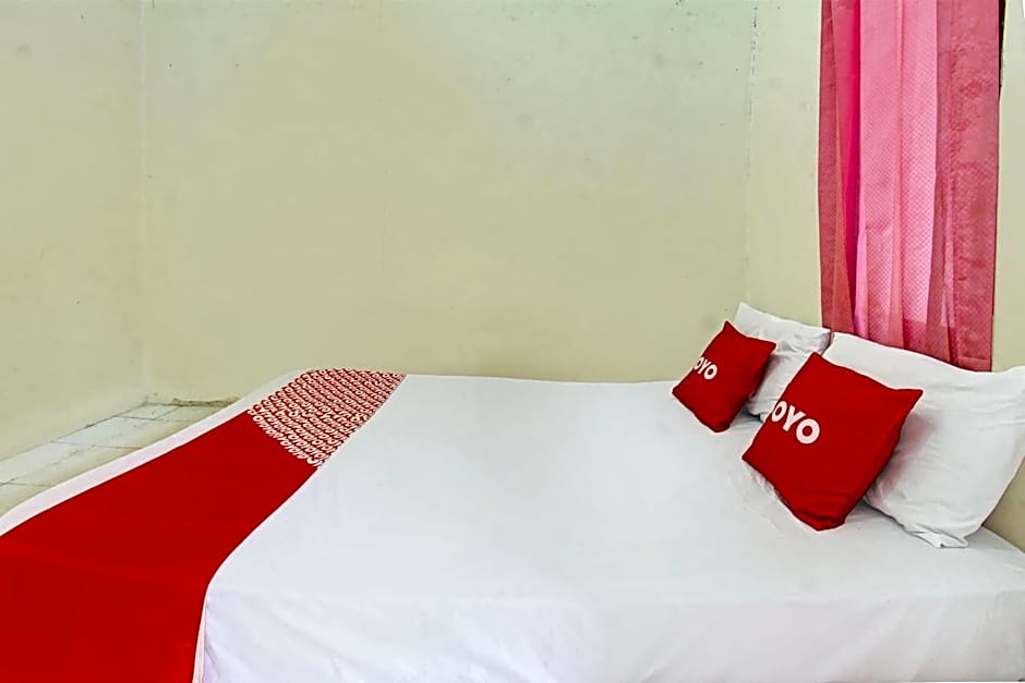 OYO Life 93058 Kos Subur