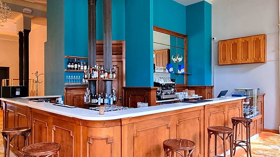 Hotel Reine Victoria by Laudinella