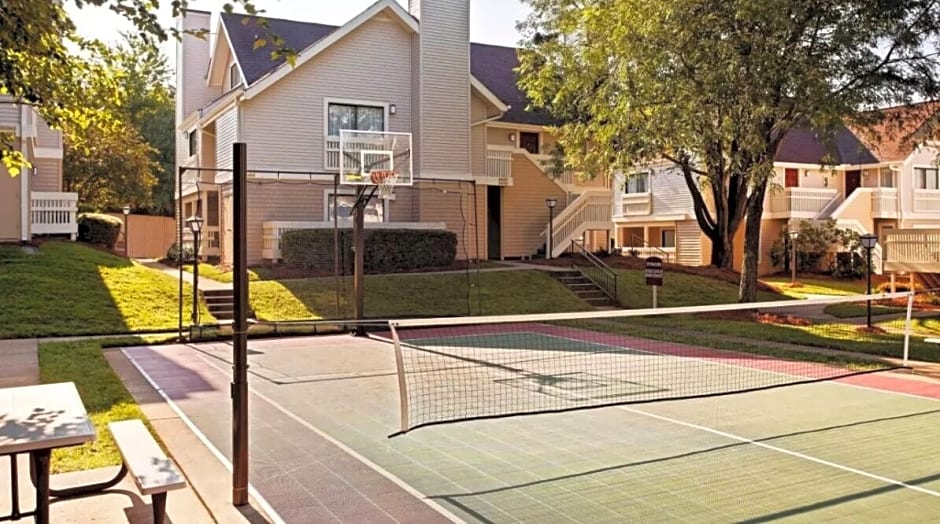 Vivo Suites Winston-Salem