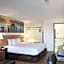 Days Inn by Wyndham Stuart