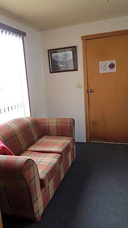 Tradie Cabin