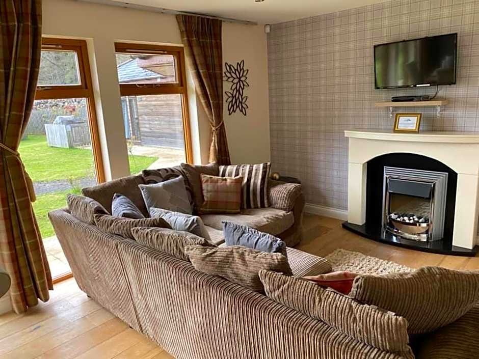 Balmaha Lodges and Apartments