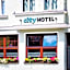 City Hotel