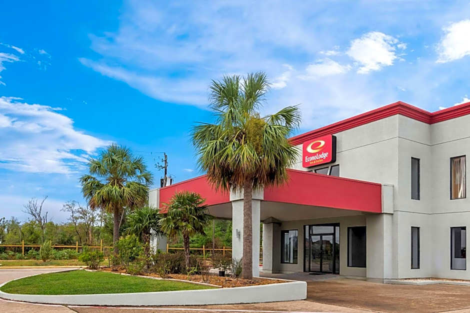 Econo Lodge Inn & Suites