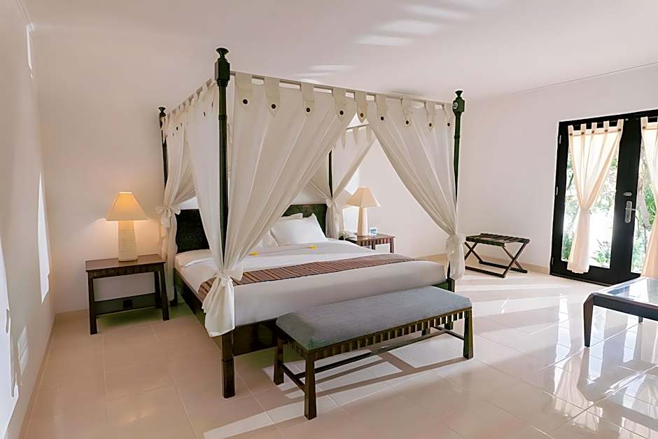 Legong Keraton Beach Hotel