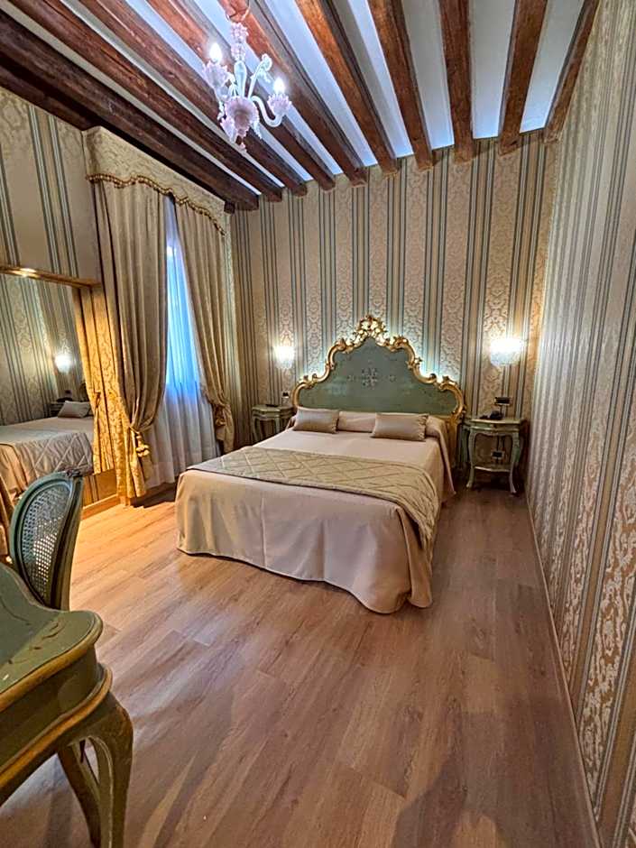 Photo 1 of 50 of Hotel al Graspo de Ua