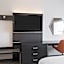 Holiday Inn Express & Suites Tampa East - Ybor City By IHG