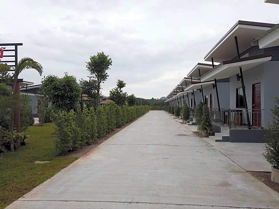 เดอะเบสรีสอร์ทพัทลุง