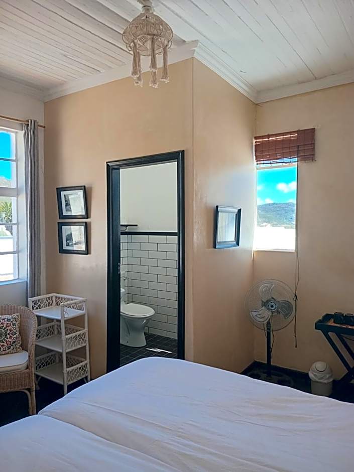 Cozy room in the Heart of Simon's Town