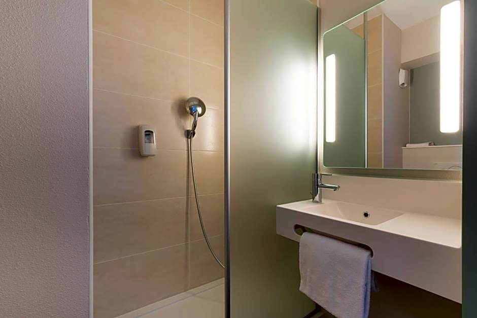 B&B Hotel MARSEILLE La Valentine St Menet